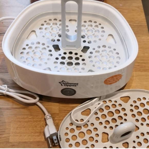 Tommee Tippee Bottle Steam Sterilization - Picture 3 of 4